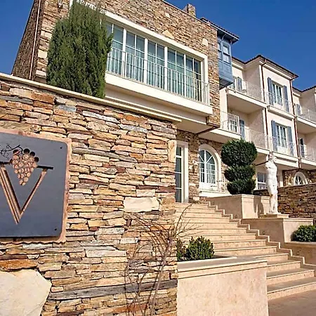 Vinifera Ephesus Hotel 3*
