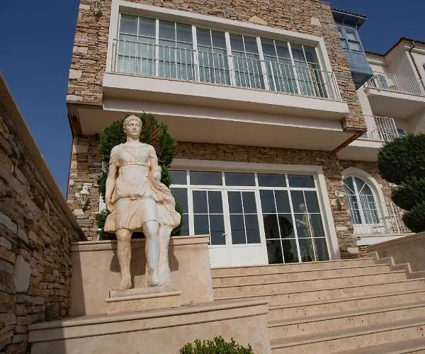 Hotel Vinifera Ephesus 3*